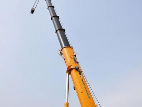 三门峡市吊车出租公司电话_吊车出租公司租赁吊车在工作中的安全注意